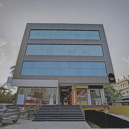 Townhouse Oak Hi-City Otel Guwahati Dış mekan fotoğraf